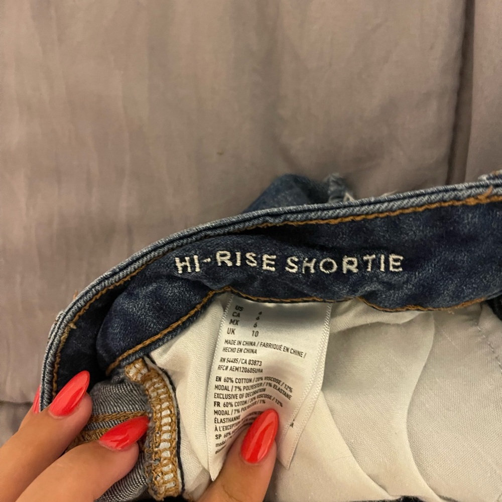 American eagle Jean shorts high rise - Picture 3 of 3